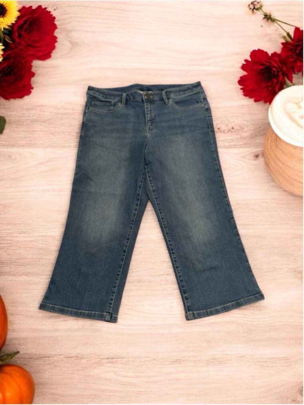 Christopher & Banks Capri Cropped Jeans Womens 10 Blue Distressed Summer
